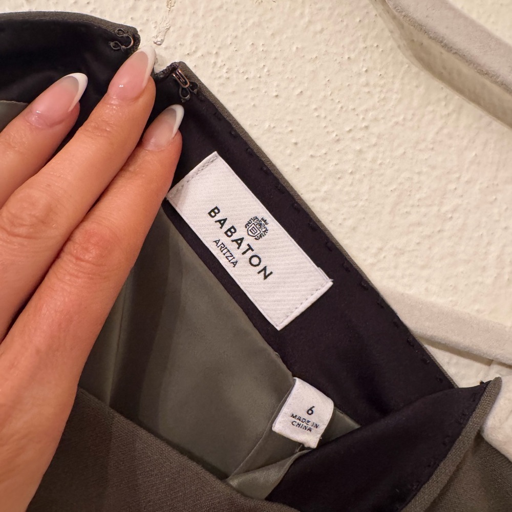 Aritzia Babaton Stationary Skirt - Army Green - Picture 9 of 10